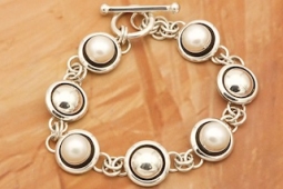 Artie Yellowhorse Genuine Freshwater Pearl Sterling Silver Bracelet